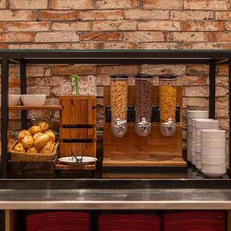 Hotel Moov Porto Alegre Zewnętrze zdjęcie