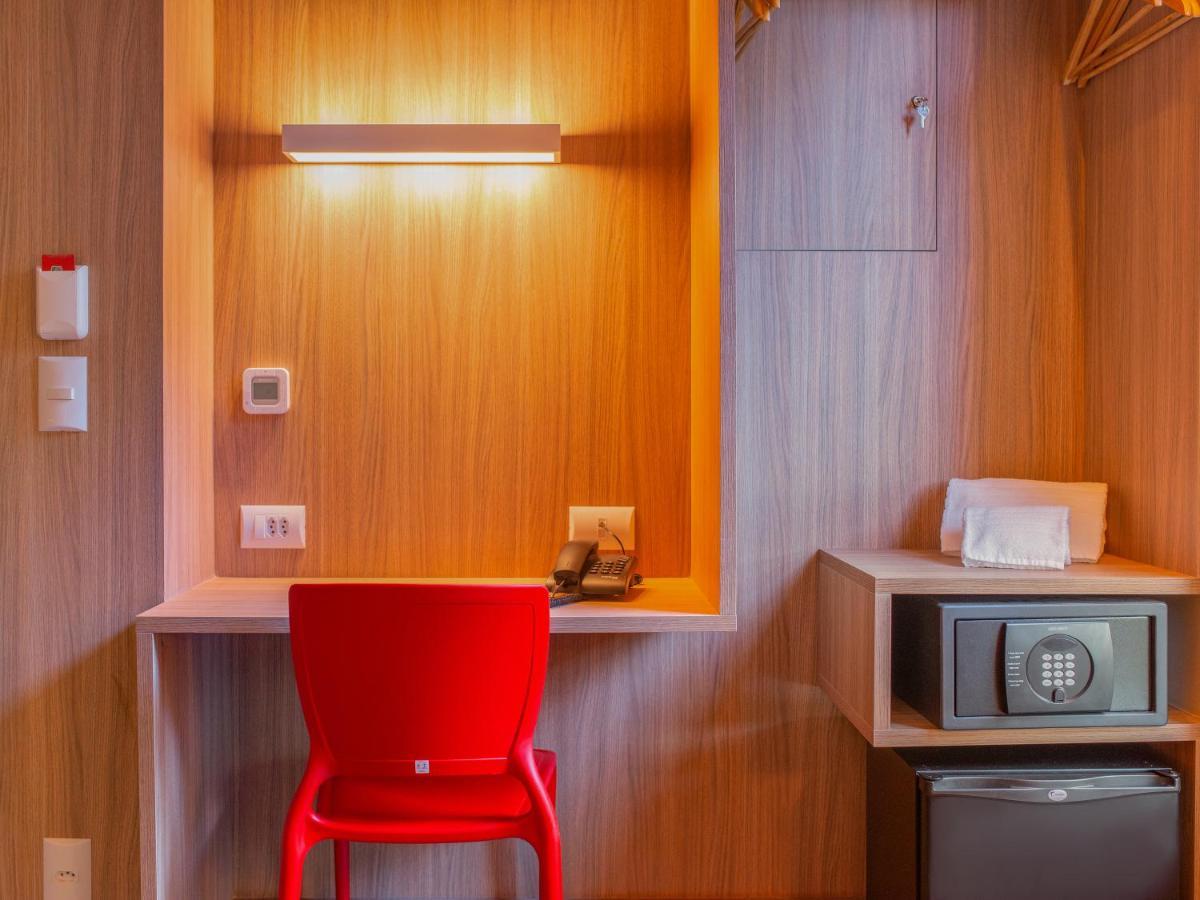 Hotel Moov Porto Alegre Zewnętrze zdjęcie