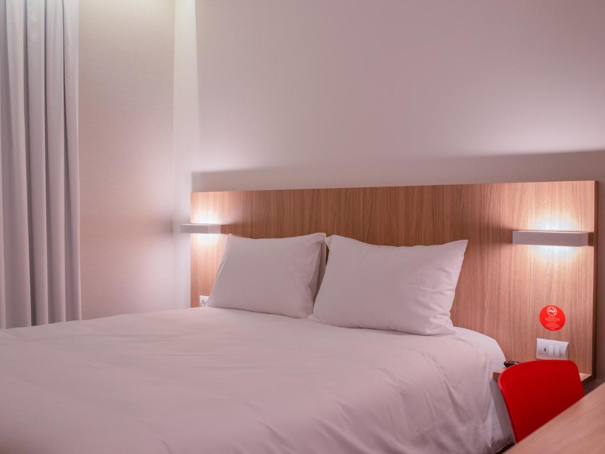 Hotel Moov Porto Alegre Zewnętrze zdjęcie