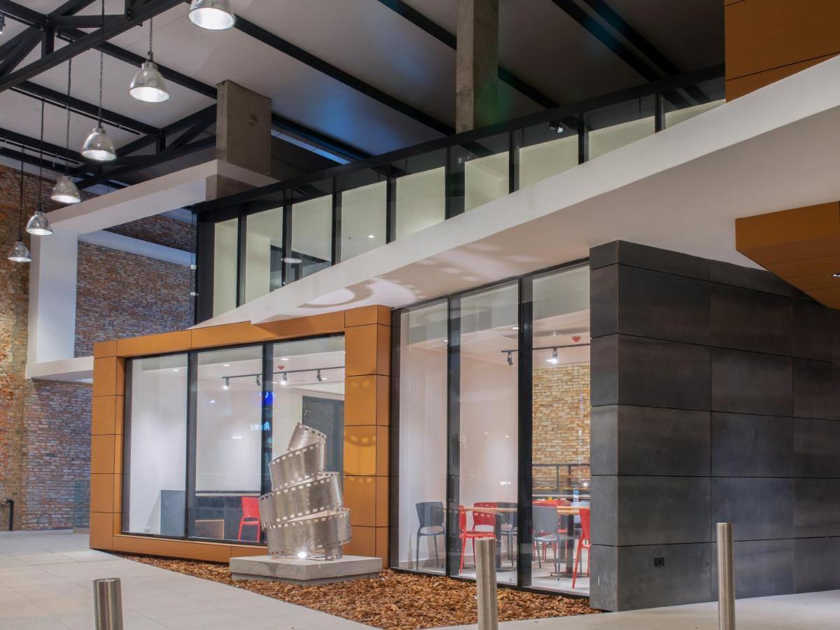 Hotel Moov Porto Alegre Zewnętrze zdjęcie
