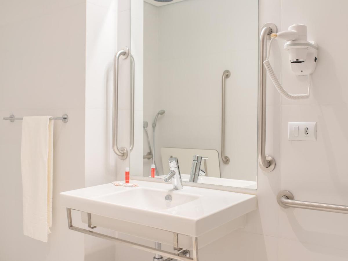 Hotel Moov Porto Alegre Zewnętrze zdjęcie