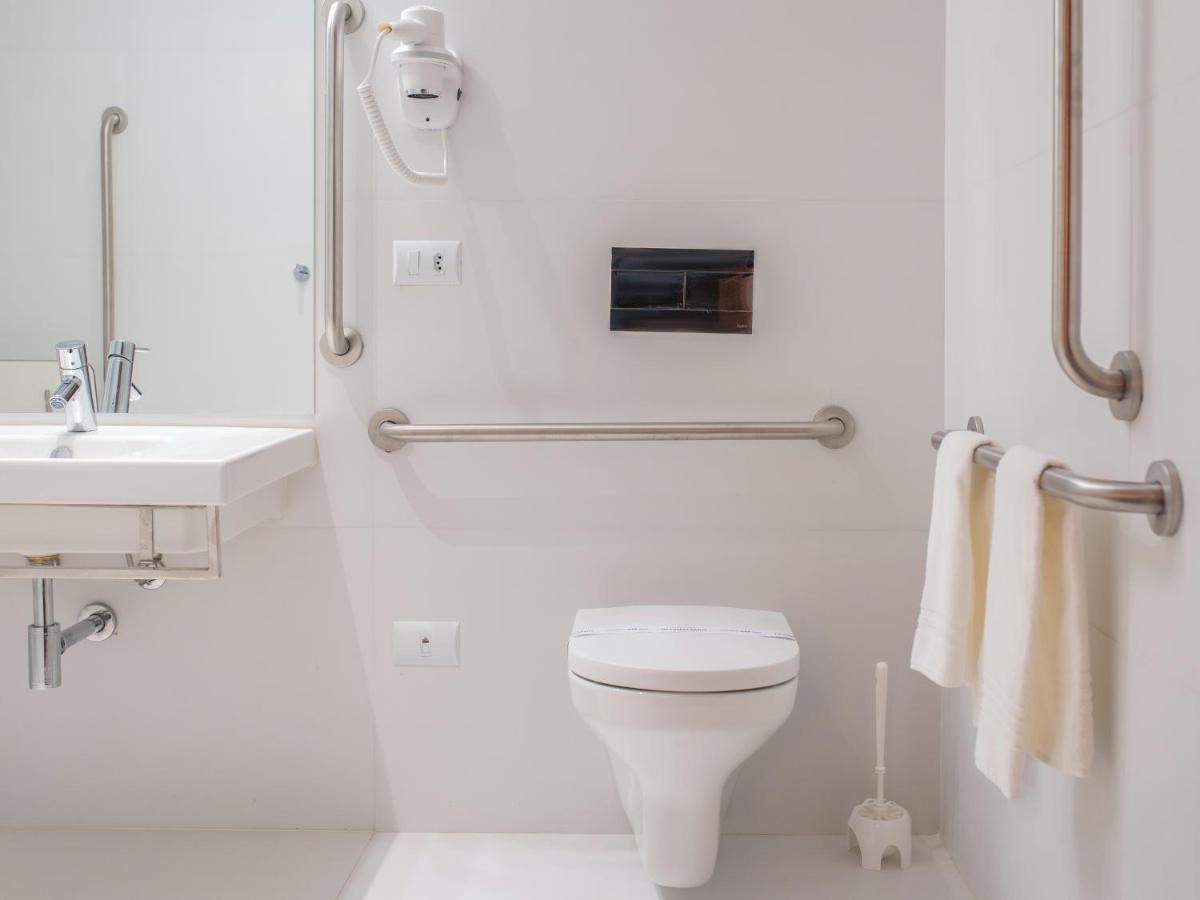 Hotel Moov Porto Alegre Zewnętrze zdjęcie