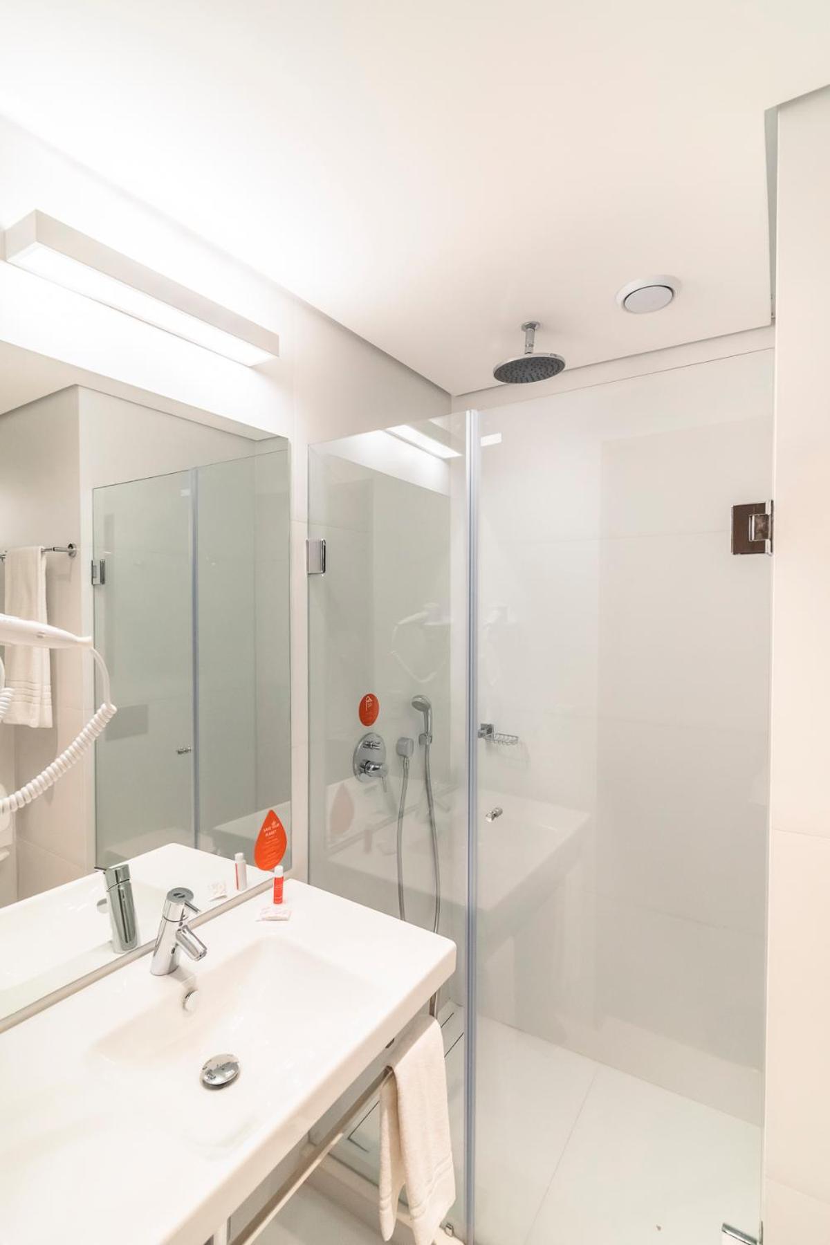 Hotel Moov Porto Alegre Zewnętrze zdjęcie