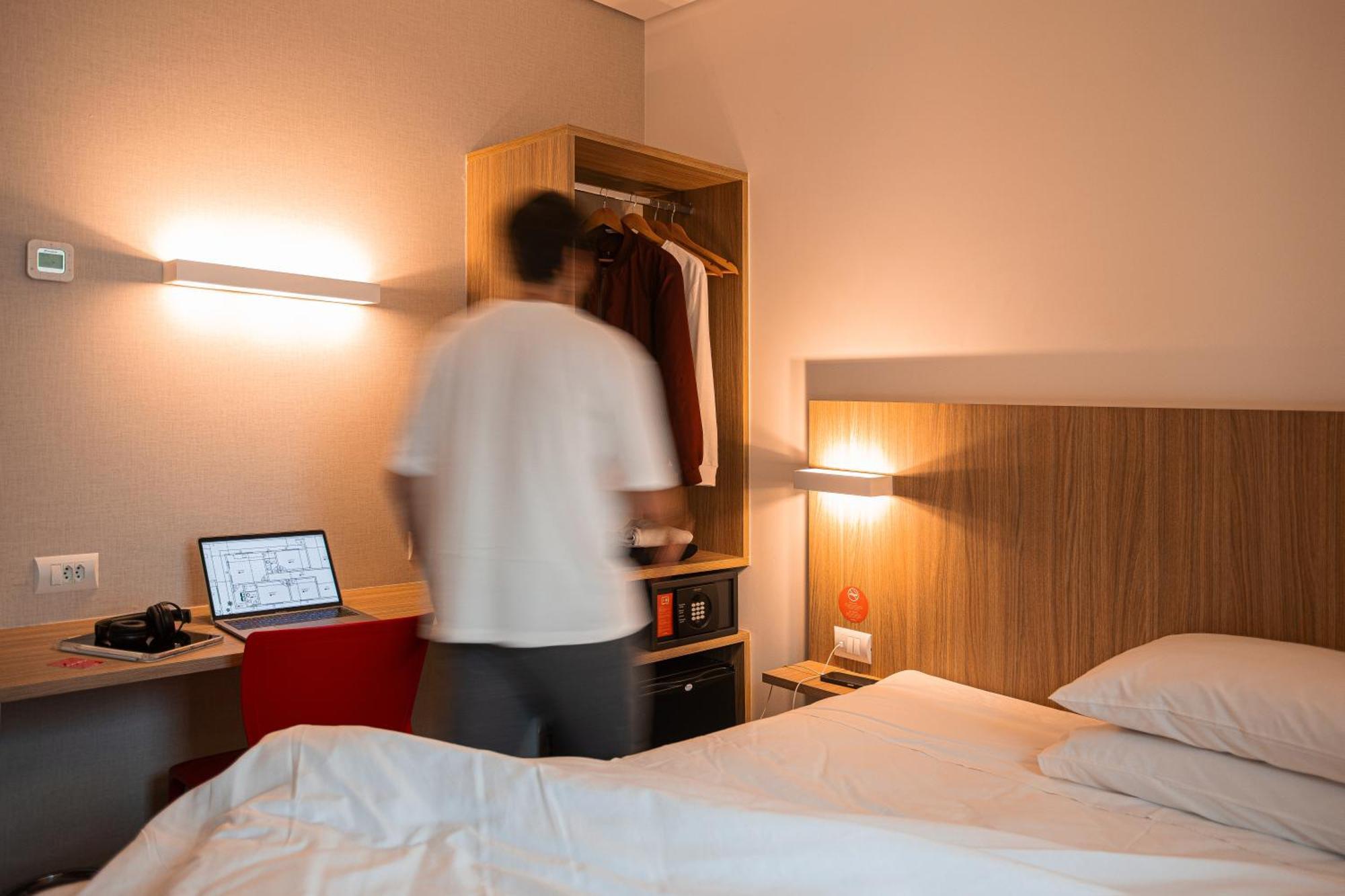 Hotel Moov Porto Alegre Zewnętrze zdjęcie