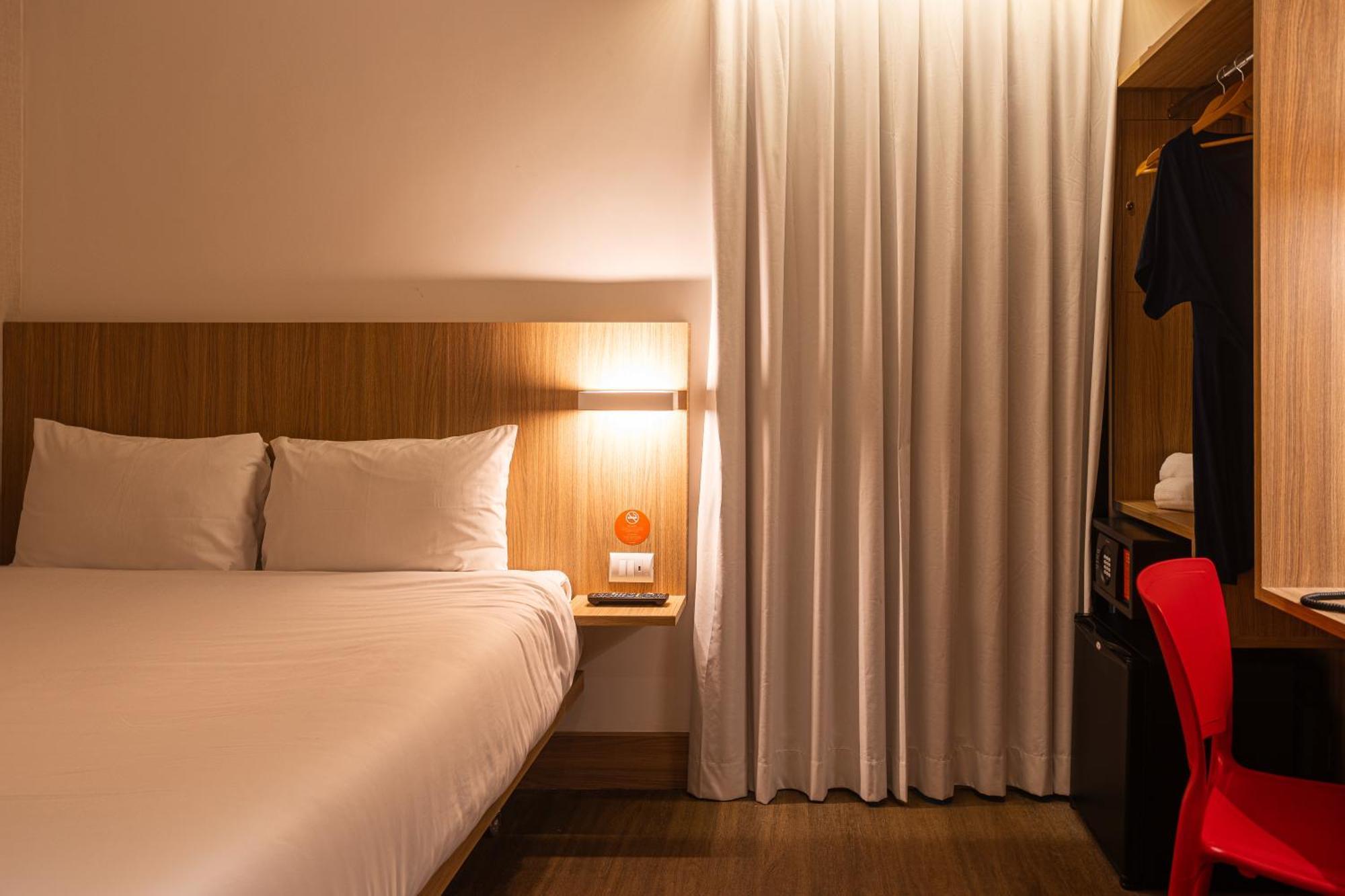 Hotel Moov Porto Alegre Zewnętrze zdjęcie