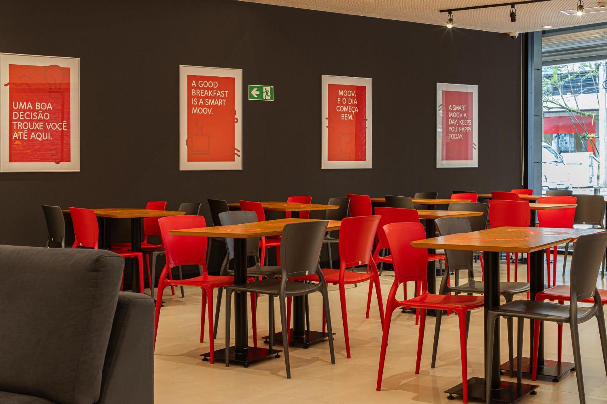 Hotel Moov Porto Alegre Zewnętrze zdjęcie